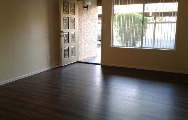 2 beds, 1 bath, 830 sqft, $1,349, Unit 135