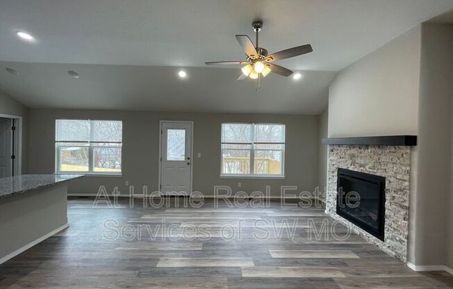 656 SOUTHGATE