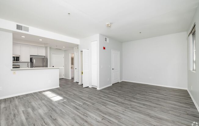 Studio, 1 bath, 600 sqft, $2,198, Unit 310a