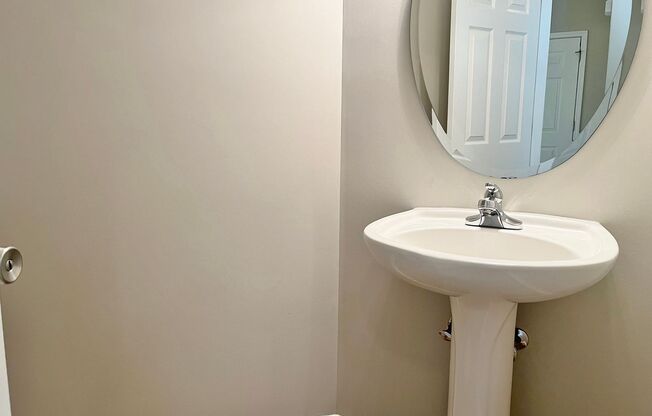 Beautiful 3 bedroom 2 1/2 bath single family home in Wake Forest