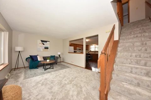 11528 WINDSOR CT