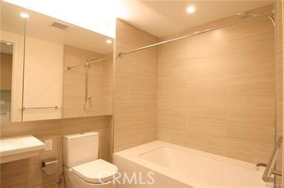 Studio, 1 bath, 503 sqft, $2,200, Unit 521