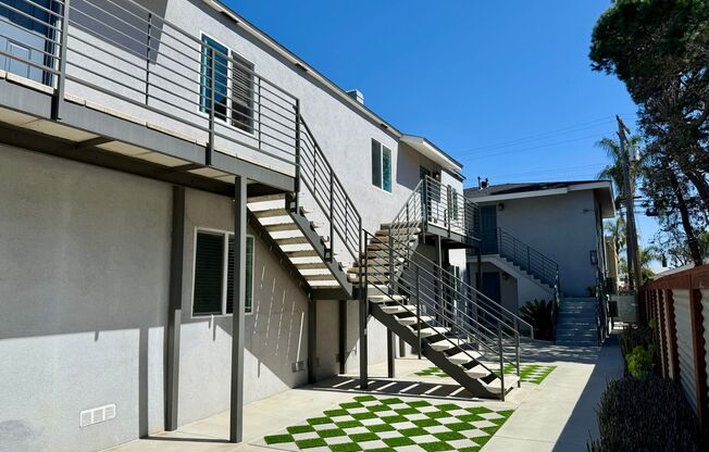 Luxury 2BD Wilson Court! AC! PARKING! Living in the Heart of Normal Heights!
