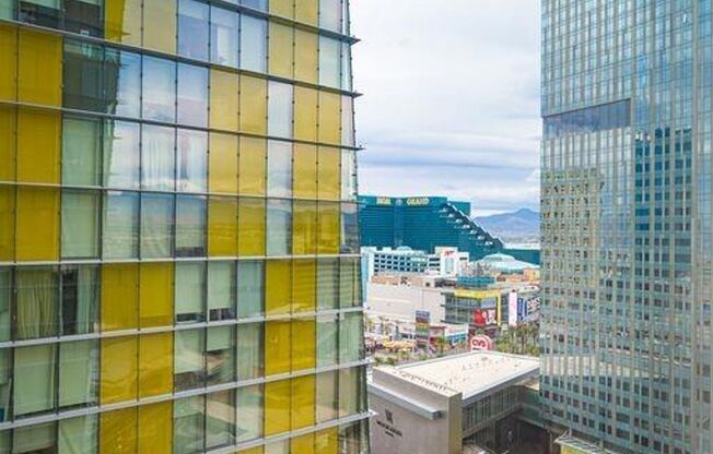 1 bed, 1 bath, $2,750, Unit #1411