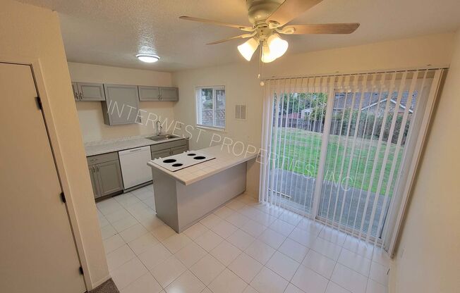 2 beds, 1 bath, 960 sqft, $1,395, Unit 113