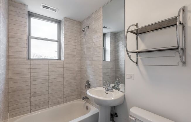 1 bed, 1 bath, $1,745, Unit 405