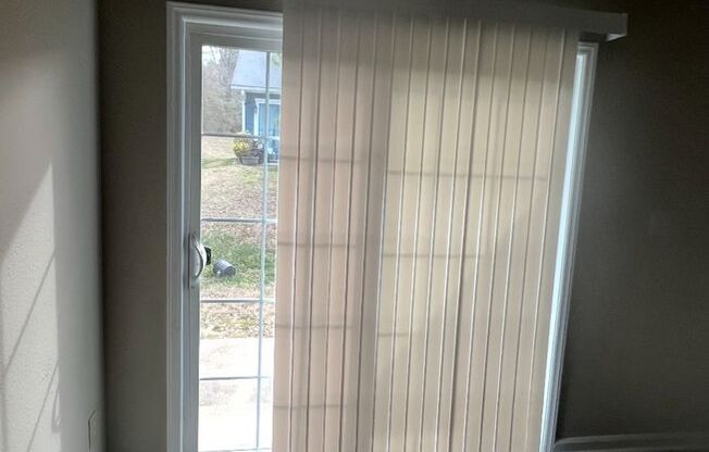 $1295/mo. Garner Single Level, 2 BR, 2 FULL Bath Corner Townhome!