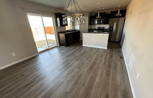BEAUTIFUL 5 BEDROOM, 4 BATH HOME IN LORSON RANCH!! CLOSE TO FORT CARSON, SHRIEVER AFB & PETERSON AFB!!!