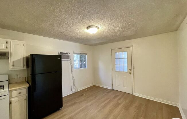 2 beds, 1 bath, 1,000 sqft, $2,495, Unit 3421 5