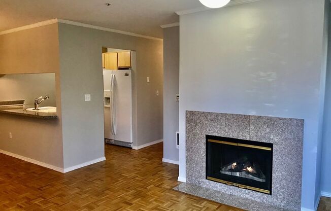 Two Bedroom Capitol Hill Condo – Prime Location!