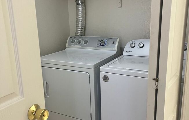 2 beds, 2 baths, 1,080 sqft, $1,189, Unit 77