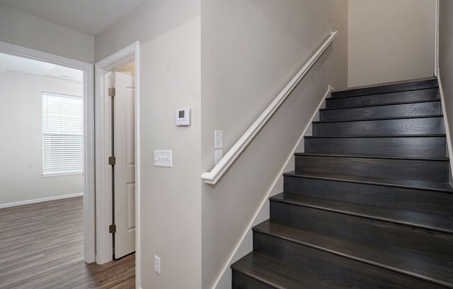 4 beds, 4 baths, 1,900 sqft, $2,540, Unit Unit B