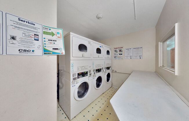 Studio, 1 bath, 400 sqft, $1,395, Unit #201