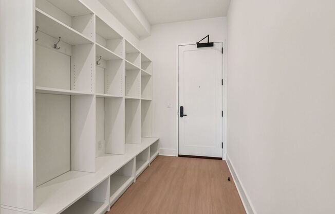 1 bed, 1 bath, 720 sqft, $1,788, Unit 218