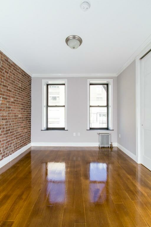 334 E 100th St