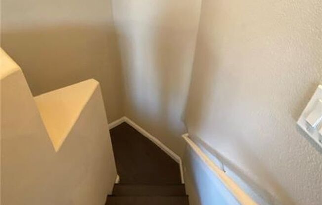 2 beds, 2 baths, $1,895, Unit 169