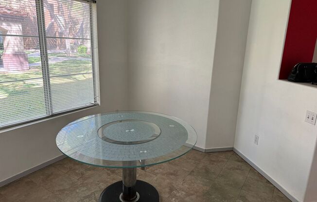 2 beds, 2 baths, $1,395, Unit 1101