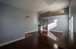 3 beds, 2 baths, $3,150