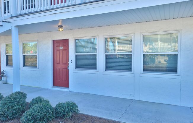 Historic St. Andrews!  Newly Remodeled! 1 bedroom 1 bath condo on the first floor.