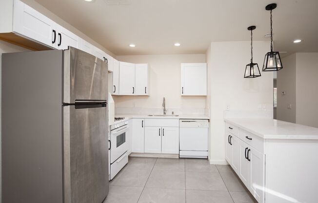 2 beds, 2 baths, $1,475