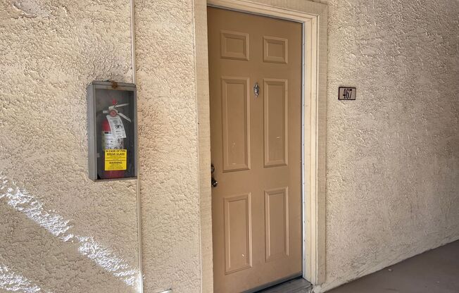 4960 Indian River #467 - 2 Bedrooms , 1 Bathroom, 816 SQFT