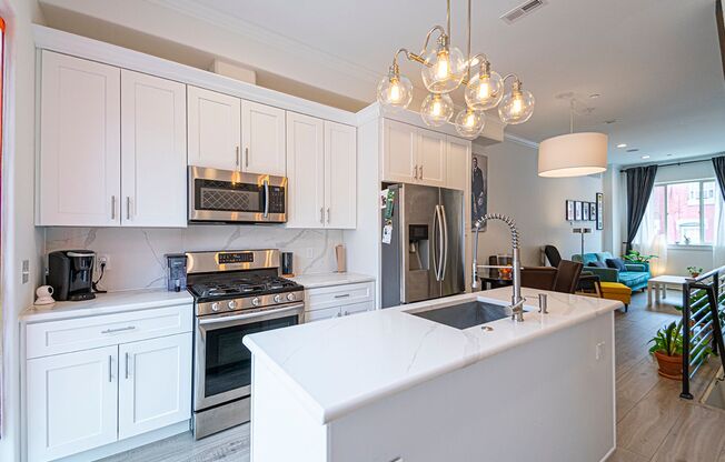Four Bed Point Breeze Home