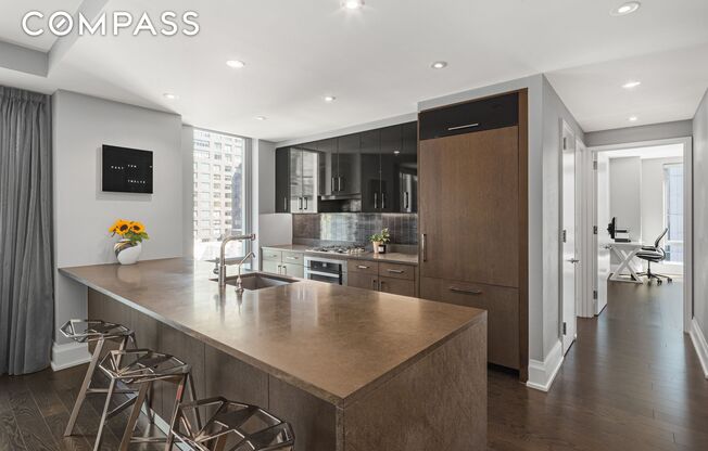 3 beds, 3.5 baths, 2,266 sqft, $16,500, Unit 10P