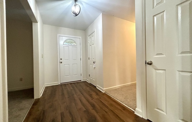 4515 CARVING TREE DR