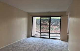 1 bed, 1 bath, 675 sqft, $1,700, Unit D