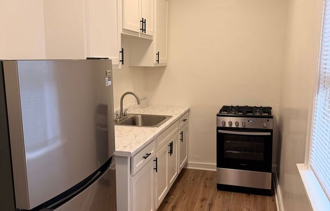 222-1716 N EDGEMONT ST