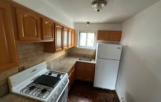 1 bed, 1 bath, $1,800, Unit Apt M