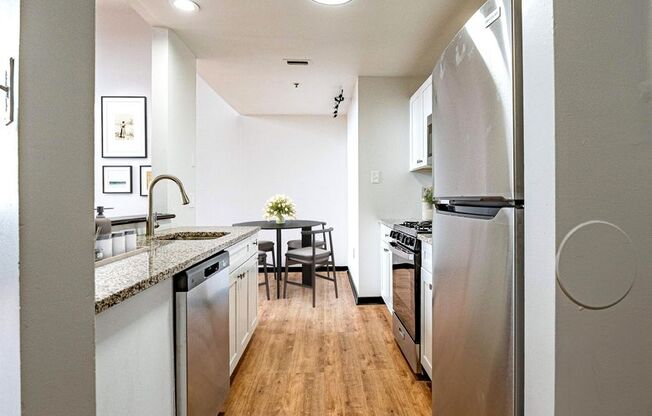 1 bed, 1 bath, $1,350, Unit Apartment 112