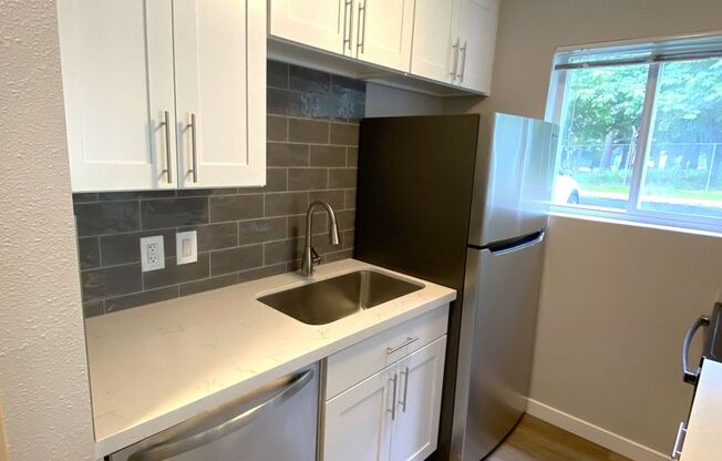 1 bed, 1 bath, 591 sqft, $1,550, Unit B-101