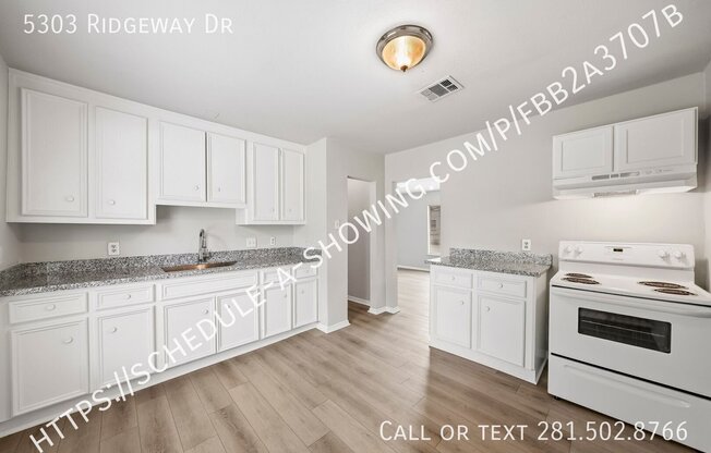 5303 RIDGEWAY DR