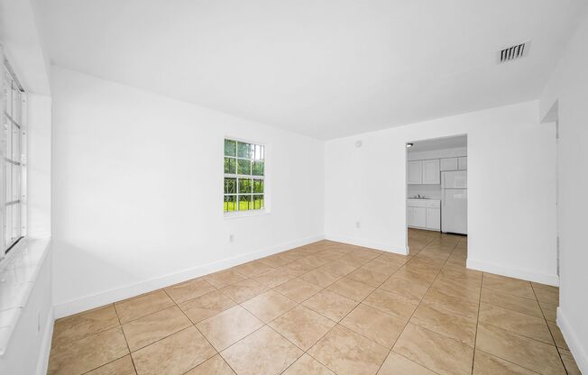 2125 NW 91 STREET