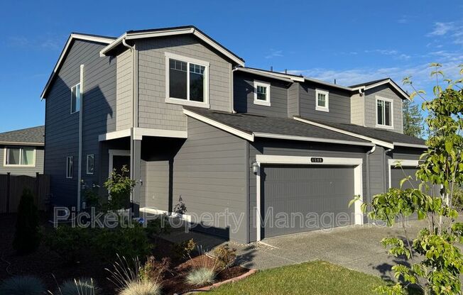 6500 HORNET CIR NE