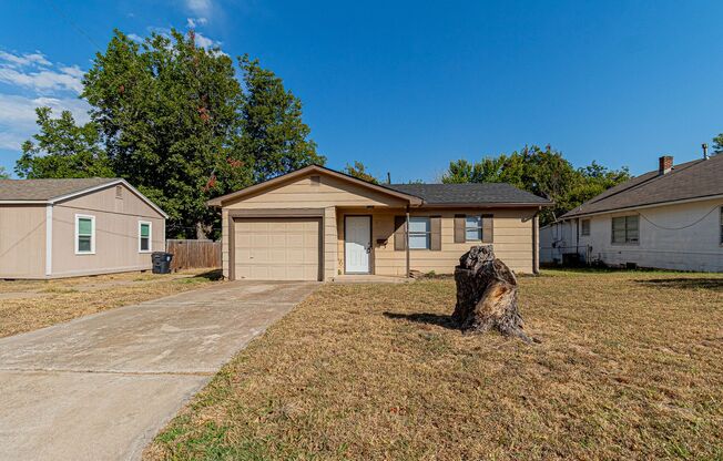 Remodeled 3 bedroom 2 bathroom in Bethany! Half off on the first month's rent!