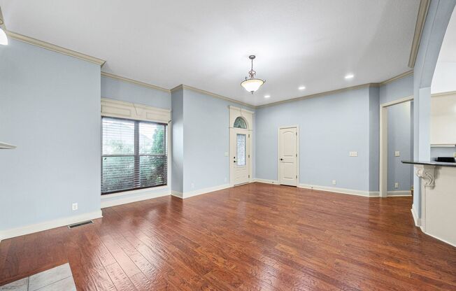 3 Bedroom 2 Bath Pet Friendly Home For Rent!