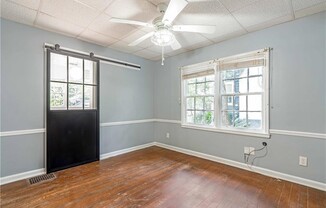 716 STOKESWOOD SE