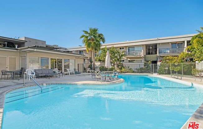 3166 S SEPULVEDA BLVD