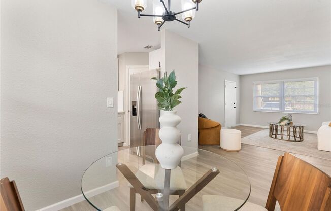 Updated beautiful 2/1 condo