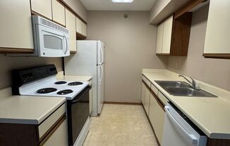 Southwinds Apts. (4712 Virginia St.)