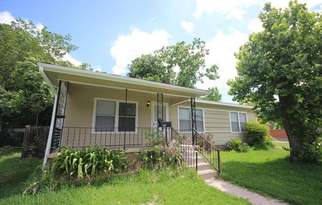 3 beds, 1 bath, $1,950