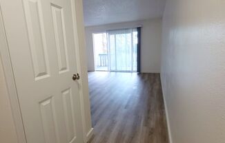 3 beds, 1.5 baths, 1,250 sqft, $1,895, Unit A-03