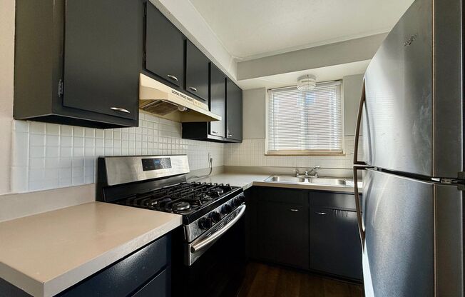 1 bed, 1 bath, 650 sqft, $795, Unit 2815-C