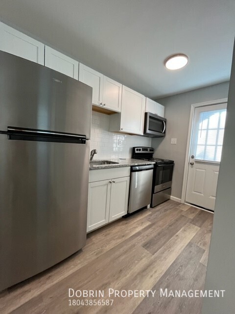 1719 BLAIR ST