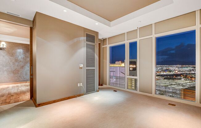1 bed, 1.5 baths, $6,995