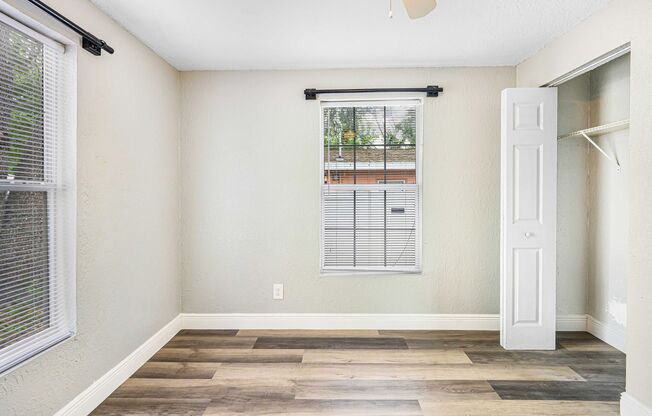 Charming 3-Bedroom Home with Renovated Interior & Large Fenced Backyard – Pet Friendly!