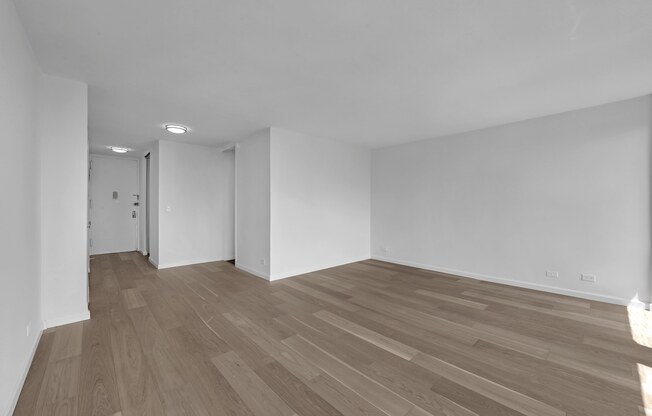 1 bed, 1 bath, 486 sqft, $3,850, Unit 16F