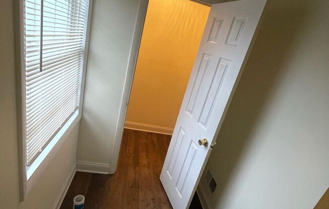 1 bed, 1 bath, $1,800